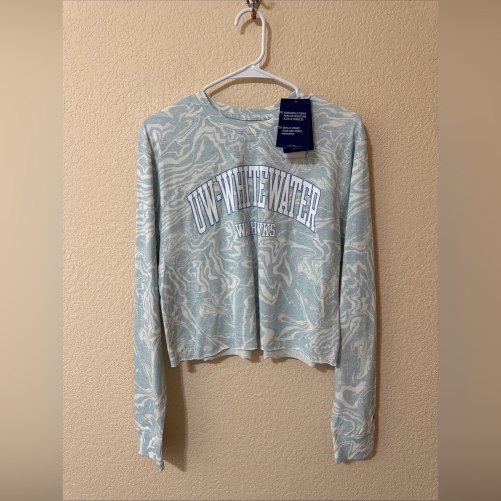 NWT Champion University Wisconsin Crewneck Long Slv Cropped Tee Shirt Blue Sz M